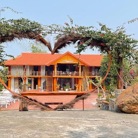 Thien Duong Quan Lan - Friendly Homestay Lang Lieu 外观 照片